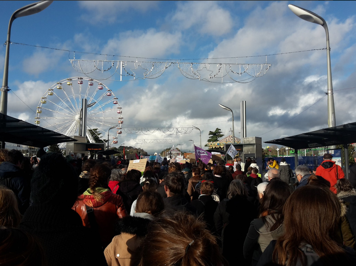 Marche Des Femmes Gilets Jaunes Et Lacrymo Compte Rendu